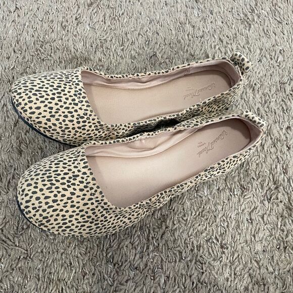 NWOT Universal Thread Leopard print animal leopard brunt women’s 7 tan brown - Picture 1 of 7